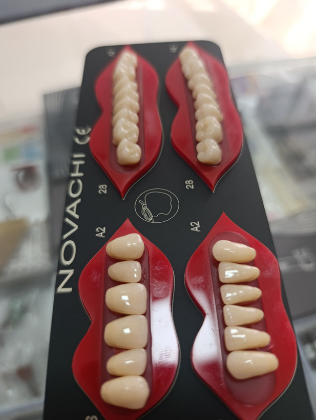 دندان نوآچی در انواع رنگ و سایز